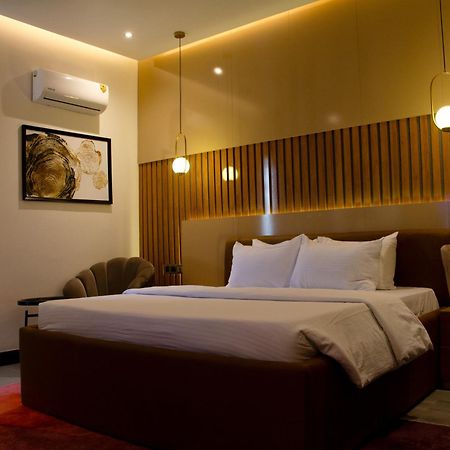 Aviel Suites Rubuchi Ngoại thất bức ảnh