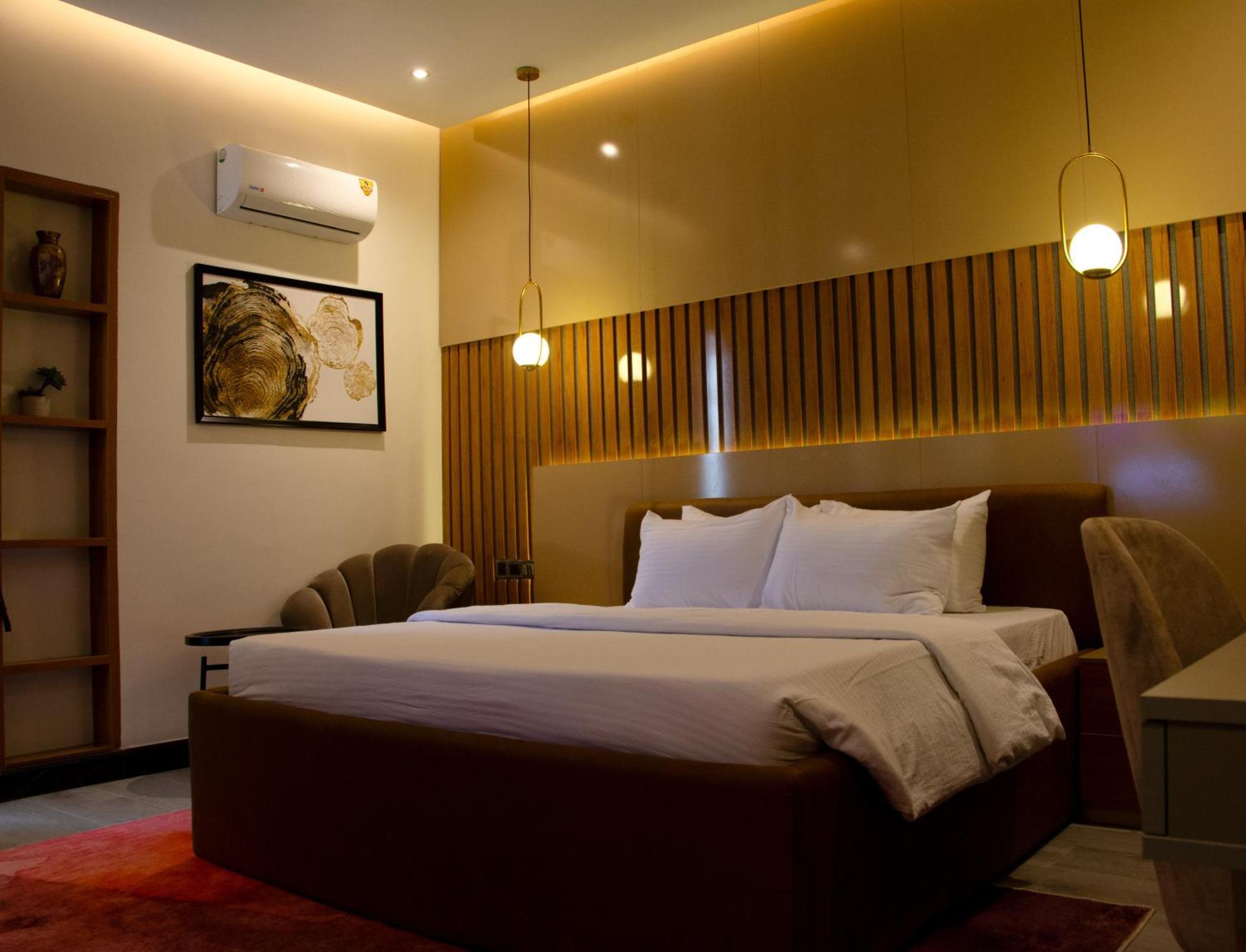 Aviel Suites Rubuchi Ngoại thất bức ảnh